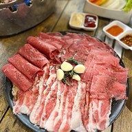 เมนูของร้าน No more Mondays Cafe&Bar กรุงเทพ