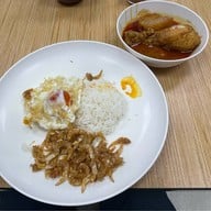 เฮียเพ้ง อาหาร & เครื่องดื่ม