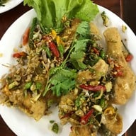 เจ๊หงษ์หัวปลา