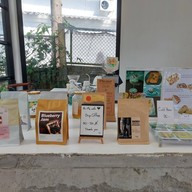 บรรยากาศ Ar-ma Cafe & Bar