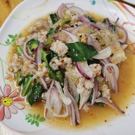 ยำกะได้ บรรทัดทอง