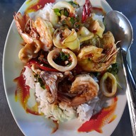 เมนูของร้าน ยายดี อาหารตามสั่ง