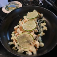 เมนูของร้าน Three Dots & A Dash Huahin