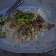 เมนูของร้าน เฮียป้อม & เจ้แอน ตามสั่ง