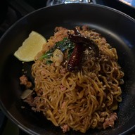 เมนูของร้าน Three Dots & A Dash Huahin