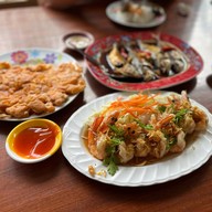 เมนูของร้าน ร้านแดงอาหารทะเล(เจ้าเก่า)แม่อี้ด
