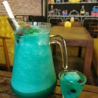 กับแกล้ม by หลบมุม บาร์ เจริญนคร