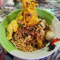 เมนูของร้าน โกยูรหมี่ฮกเกี้ยน