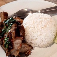 บ้านคนรักหมูกรอบ