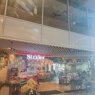 บรรยากาศ Esplanade Ratchadapisek