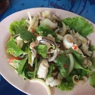 เมนูของร้าน สโมสรท้ายเรือหลวงแม่กลอง