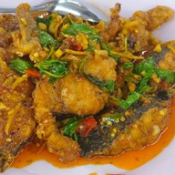 แหลมสักซีฟู๊ด