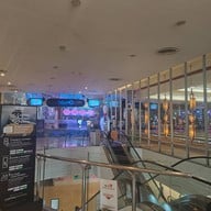 บรรยากาศ Esplanade Ratchadapisek