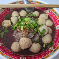 ก๋วยเตี๋ยวป้าใฝ