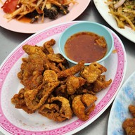 เมนูของร้าน ส้มตำซัดดำ