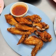 เมนูของร้าน ส้มตำซัดดำ