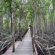 บรรยากาศ ศูนย์ศึกษาการพัฒนาอ่าวคุ้งกระเบน (ป่าชายเลน)