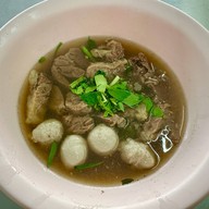 เมนูของร้าน เนื้อตุ๋นน้ำแดง 5 ดาว (สูตรน้ำจิ้มพริกไทยดำ) บางกอกใหญ่