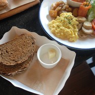 เมนูของร้าน Zurich Bread Factory&Cafe