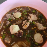 ก๋วยเตี๋ยวเรือรังสิต นาย ก. สาขา 1 ไชยสถาน ถนนสันกำแพงสายใหม่