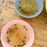 เจ๊จิ๋ม ก๋วยเตี๋ยวต้มยำโบราณ ซอยนาคนิวาส30