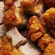 หมูกรอบคนบ้า