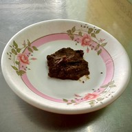 เมนูของร้าน เนื้อตุ๋นน้ำแดง 5 ดาว (สูตรน้ำจิ้มพริกไทยดำ) บางกอกใหญ่