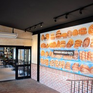 บรรยากาศ Zurich Bread Factory&Cafe
