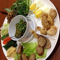 เฮือนฮอม -