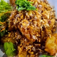 ครัวต้นโต