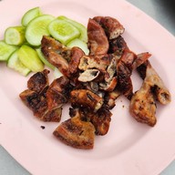 เมนูของร้าน ส้มตำซัดดำ