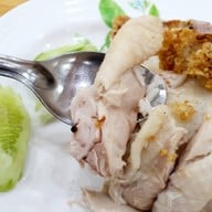 ร้านข้าวมันไก่ ประตู บี นิคมอุตสาหกรรมโรจนะ