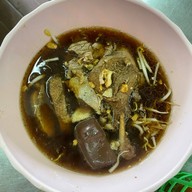 ก๋วยเตี๋ยวเป็ด จ.จันทร์ฟอง