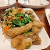 ครัวซ่อนกลิ่น ศาลายา (ใกล้แม็คโคร)