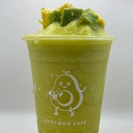 อโวคาโด คาเฟ่ : อโวคาโดปั่น เดอะพันธ์ุทิพย์แอทงามวงศ์วาน