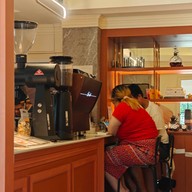 Flee Station Roastery & Bakery