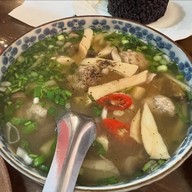 Simmer by praha-ซิมเมอร์ บาย ปราค สินธร