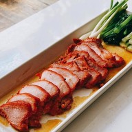 2B ขนมจีนน้ำเงี้ยว ข้าวซอยไก่ หมี่เกี๊ยวหมู กุ้ง