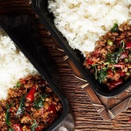 เด็ด กะเพรา (ท่ารั้ว) ท่ารั้ว