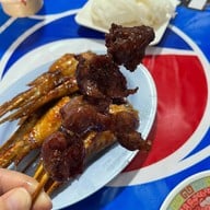 ส้มตำป้าหมอน (ศาลเจ้า)