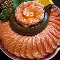 Salmon nar baan แซลมอน ซูชิ ร้านหน้าบ้าน แซลมอน ซูชิ ร้านหน้าบ้าน
