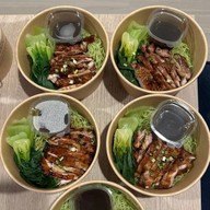 หมี่ย่างเพลิน (บะหมี่หยก)