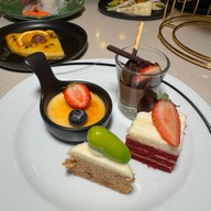 ห้องอาหารจตุจักร Centara Grand at Central Plaza Ladprao Bangkok