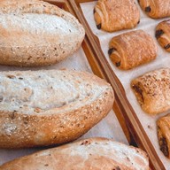 เมนูของร้าน The Croissant Corner Or Tor Kor Market