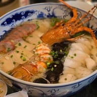 เมนูของร้าน เชียงการีล่า คิทเช่น BTS ช่องนนทรี