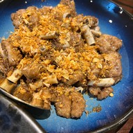 เดอะ สลิล เฮาส์ เดอะ สลิล เฮาส์