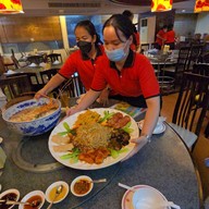 บรรยากาศ เชียงการีล่า คิทเช่น BTS ช่องนนทรี