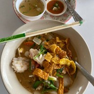 เมนูของร้าน แก๊สโซลีน บาร์ & เรสเตอร์รอง [ ก๋วยเตี๋ยวร้านแก๊ส ] แก๊สโซลีน สาขาโคกไม้แดง ถนน3079