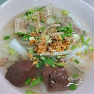 ร้านขาหมูเฮียแป๊ะ สุขุมวิท 93