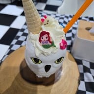 เฌอริ คาเฟ่
